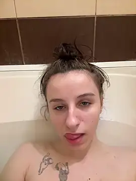  Nika Kik online show from February 2, 2026, 10:08 pm