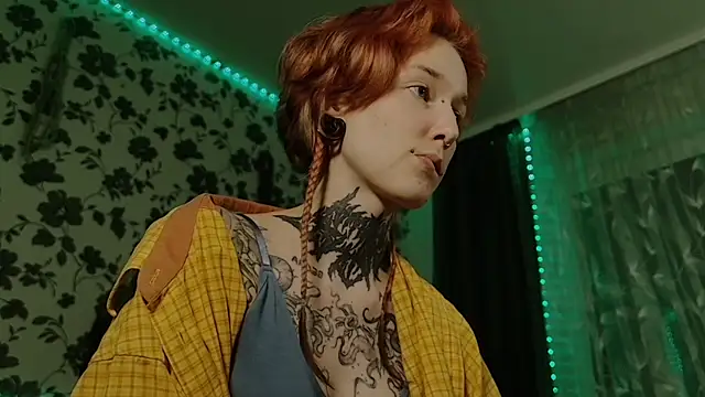 Littlespacemouse online show from February 1, 2025, 4:33 pm