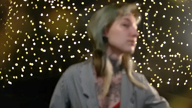 Littlespacemouse online show from February 8, 2026, 7:01 am