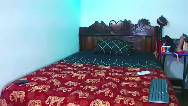 Candy-love87 online show from March 1, 2025, 3:49 pm