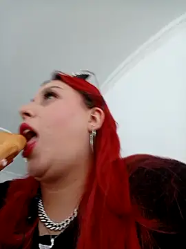 Blair Elliss online show from November 26, 2025, 1:45 pm