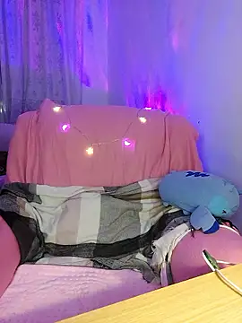 Kimiechanuwu online show from January 13, 2026, 6:02 pm