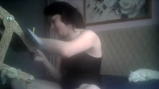 SunElizabeth online show from March 25, 2026, 3:45 am