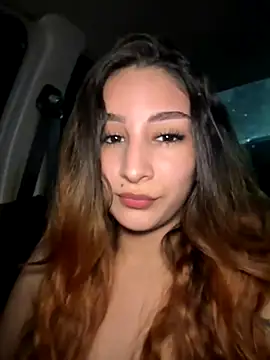 Snapshot of Mon_Cherry chatting on November 14, 2025, 1:04 am Mon Cherry online show from November 14, 2025, 1:04 am