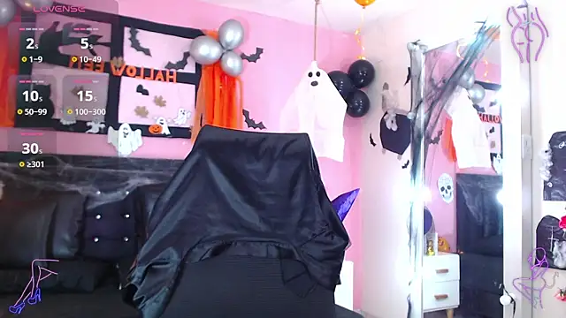 Snapshot of SamaraCortez chatting on October 14, 2025, 7:58 pm SamaraCortez online show from October 14, 2025, 7:58 pm