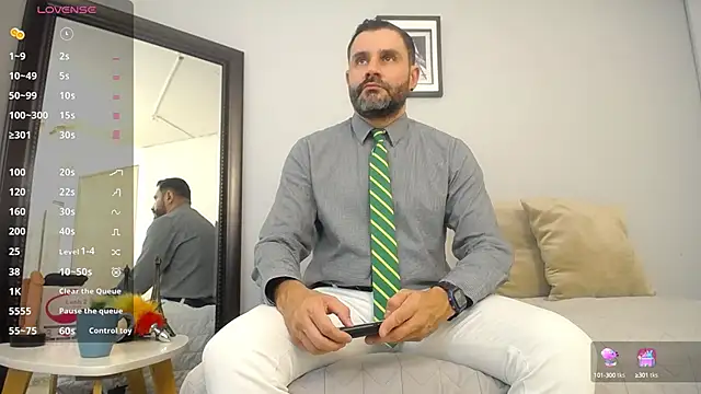 jonasbeards online show from September 25, 2025, 2:43 pm