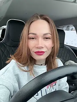 LavenderHot online show from January 6, 2025, 3:53 am