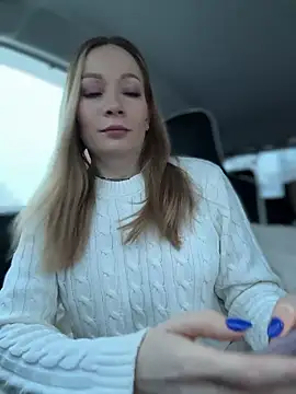 Snapshot of LavenderHot chatting on January 12, 2026, 2:50 am LavenderHot online show from January 12, 2026, 2:50 am