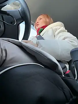 LavenderHot online show from February 23, 2026, 2:09 am