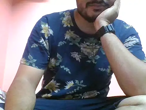 naughtymike0007 online show from September 25, 2025, 3:49 pm