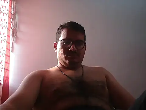 Snapshot of naughtymike0007 chatting on May 13, 2026, 11:51 am naughtymike0007 online show from May 13, 2026, 11:51 am