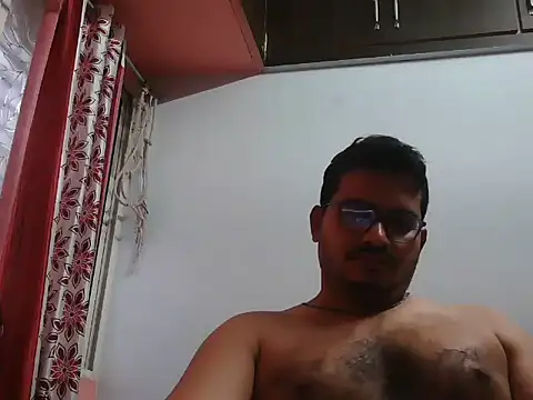 Snapshot of naughtymike0007 chatting on May 23, 2026, 12:49 am naughtymike0007 online show from May 23, 2026, 12:49 am