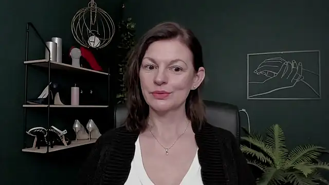 VivianWILD online show from January 7, 2026, 7:44 am