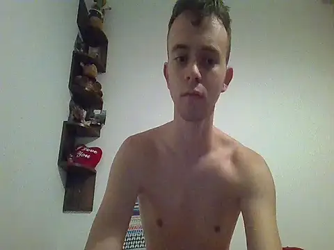 affamebi online show from October 4, 2025, 8:51 pm