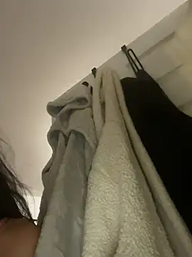 yummyrina online show from July 7, 2026, 2:14 am