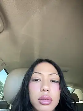 yummyrina online show from July 24, 2026, 7:56 pm