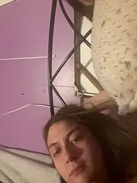 itzcheyduh online show from November 20, 2025, 6:24 am