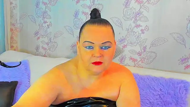 MilanaBiegert online show from February 10, 2025, 2:37 pm