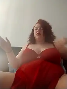 lolabun247 online show from January 24, 2025, 9:05 pm