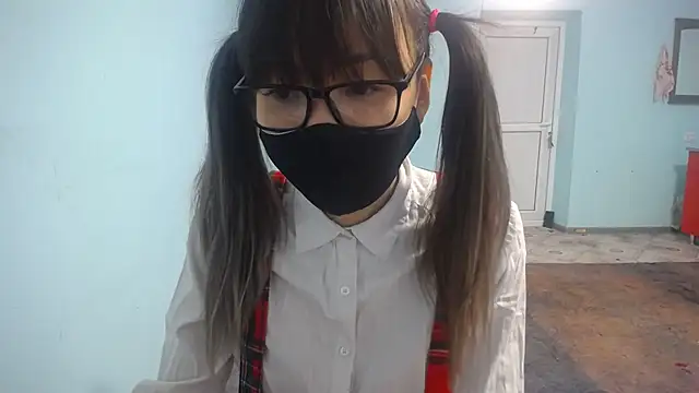 Snapshot of elllaaxx chatting on October 23, 2025, 4:23 am elllaaxx online show from October 23, 2025, 4:23 am