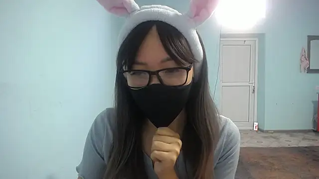 Snapshot of elllaaxx chatting on October 24, 2025, 3:36 am elllaaxx online show from October 24, 2025, 3:36 am