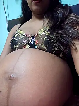 sexyindi couple online show from January 17, 2026, 1:16 pm