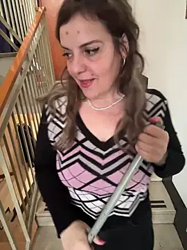 Snapshot of Sunbelxx chatting on February 6, 2026, 9:01 am Sunbelxx online show from February 6, 2026, 9:01 am