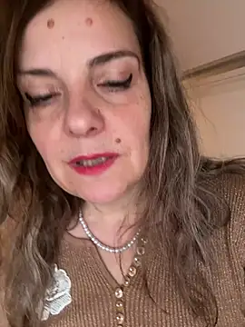 Snapshot of Sunbelxx chatting on February 11, 2026, 8:41 am Sunbelxx online show from February 11, 2026, 8:41 am