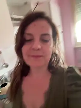 Snapshot of Sunbelxx chatting on March 4, 2026, 8:53 am Sunbelxx online show from March 4, 2026, 8:53 am