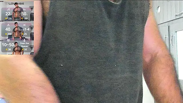 Big furry bear13 online show from December 20, 2024, 4:53 am