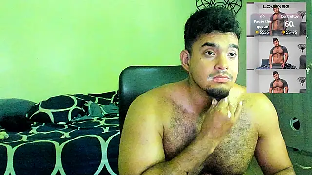 Big furry bear13 online show from March 22, 2025, 5:20 pm