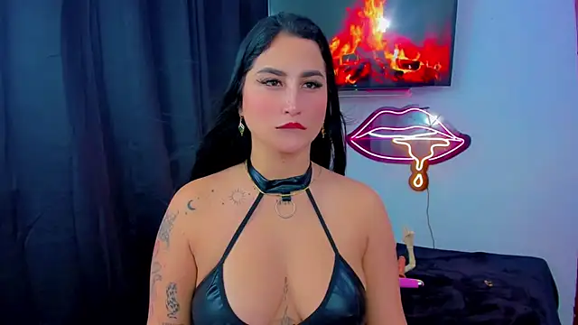 sunshine uwu22 online show from February 25, 2026, 6:50 pm