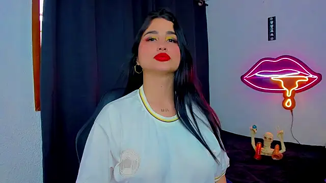 Snapshot of sunshine_uwu22 chatting on June 23, 2026, 7:01 pm sunshine uwu22 online show from June 23, 2026, 7:01 pm