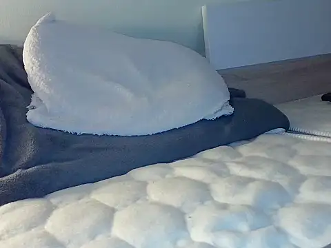 Snapshot of Hunter1523 chatting on February 5, 2026, 9:30 pm Hunter1523 online show from February 5, 2026, 9:30 pm