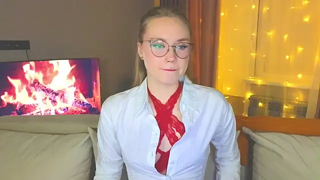 Aurora Golden1 online show from December 14, 2024, 4:31 pm