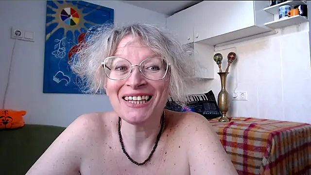 Snapshot of Zosya1111 chatting on February 22, 2025, 8:07 am Zosya1111 online show from February 22, 2025, 8:07 am