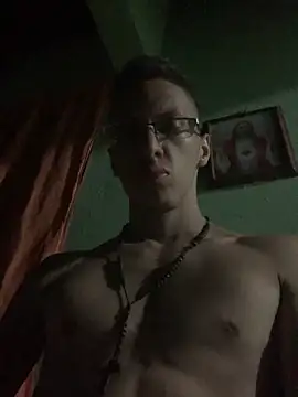 Snapshot of SOYMRX chatting on March 12, 2025, 3:02 am SOYMRX online show from March 12, 2025, 3:02 am