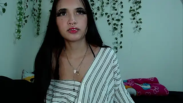 laurita rico online show from September 17, 2025, 4:36 am
