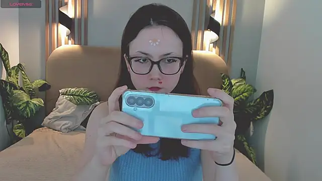 OliviaTurnery online show from January 14, 2026, 4:12 pm