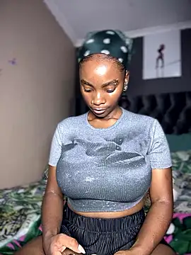 Candy-Heart online show from January 8, 2026, 11:51 pm