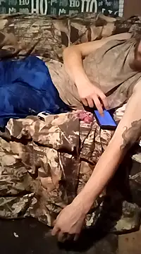 hothippie420 online show from December 19, 2024, 2:12 am