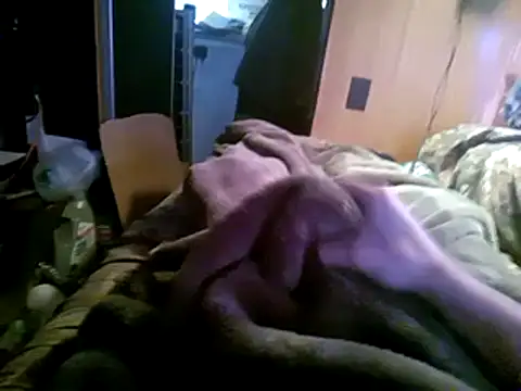 hothippie420 online show from March 12, 2025, 4:13 pm