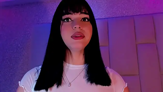 Summer walkerr online show from December 26, 2024, 12:27 pm