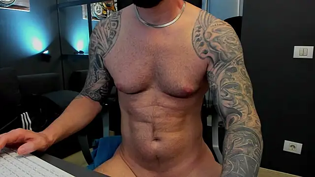 AronGrant online show from May 25, 2026, 10:54 am