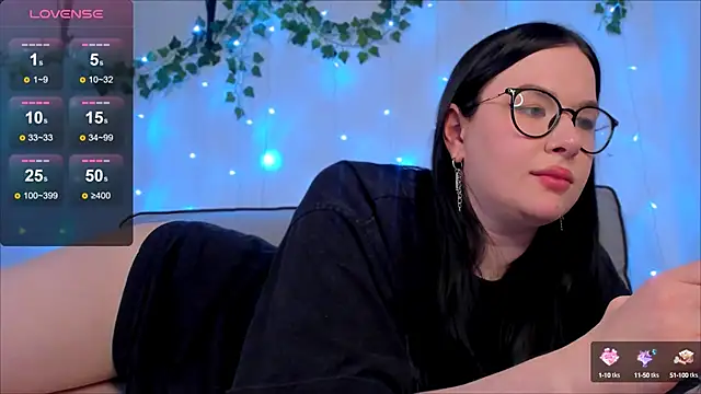 MyNameIsLilith online show from March 18, 2025, 5:21 pm