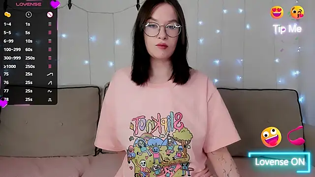 Snapshot of MyNameIsLilith chatting on February 16, 2026, 2:24 pm MyNameIsLilith online show from February 16, 2026, 2:24 pm