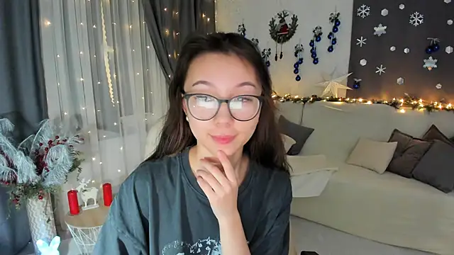 AgnieszkaBanana online show from December 20, 2024, 7:33 am