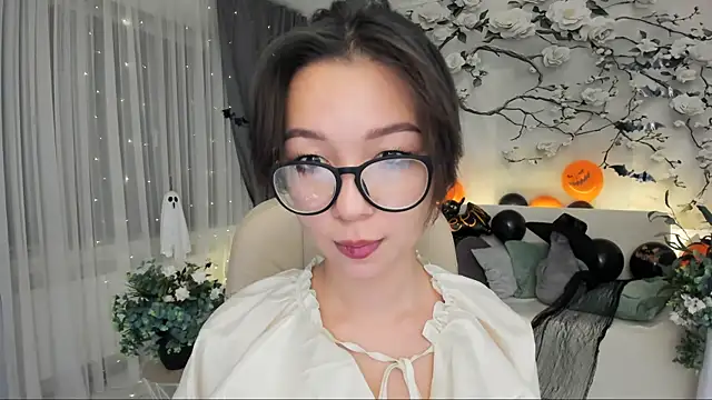 AgnieszkaBanana online show from November 1, 2025, 7:05 pm