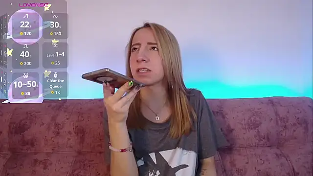 Snapshot of Miiaa_doll chatting on November 14, 2025, 2:32 am Miiaa doll online show from November 14, 2025, 2:32 am