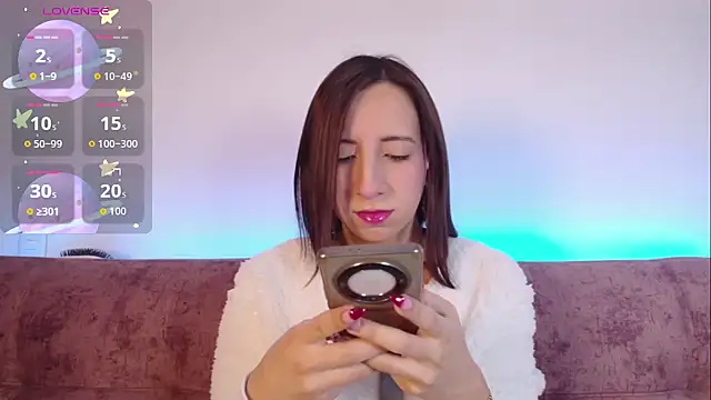 Miiaa doll online show from January 15, 2026, 2:38 am